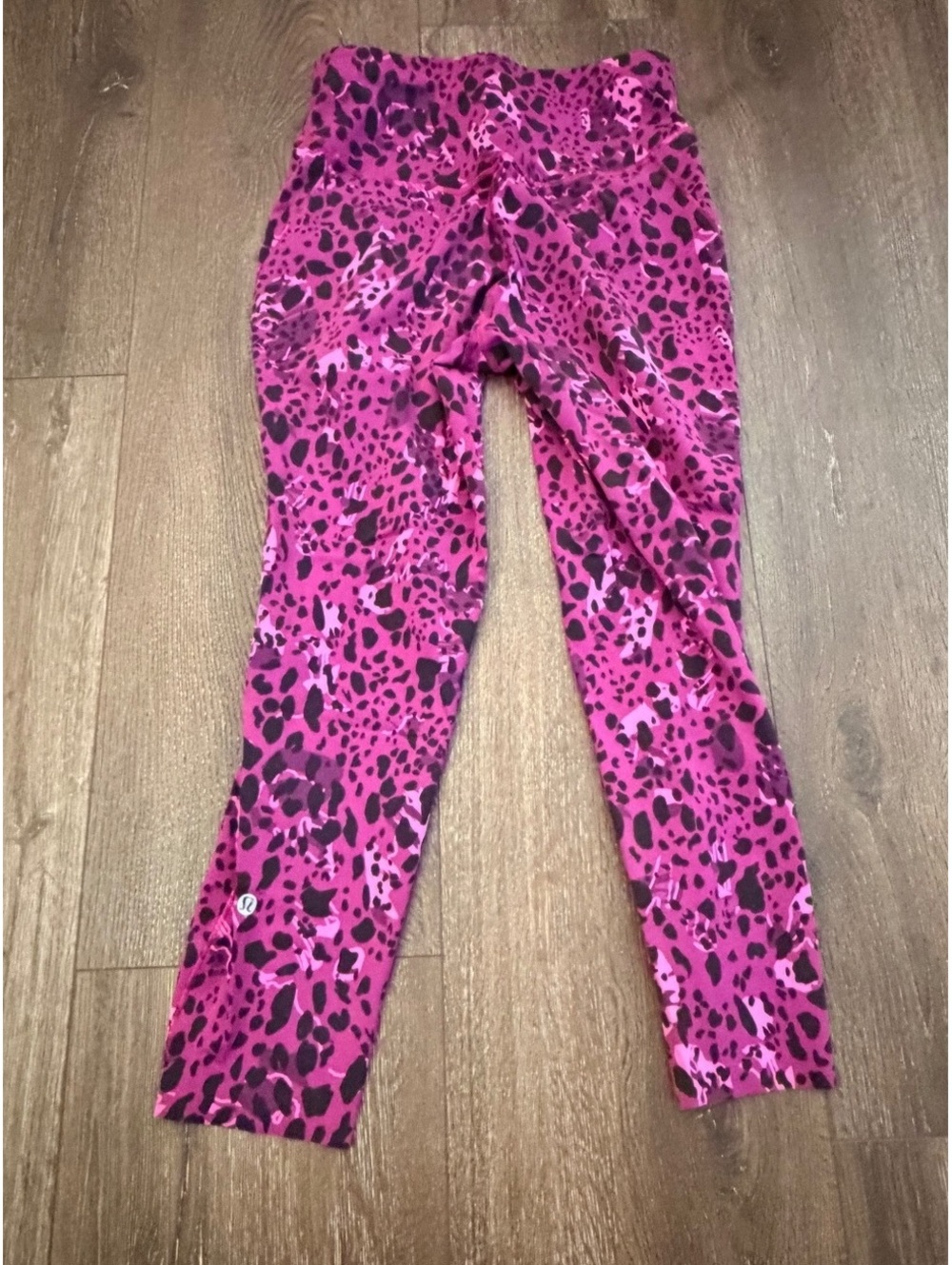 Lululemon Base Pace Crop Leggings Size 8 Pink Leopard Animal Print
